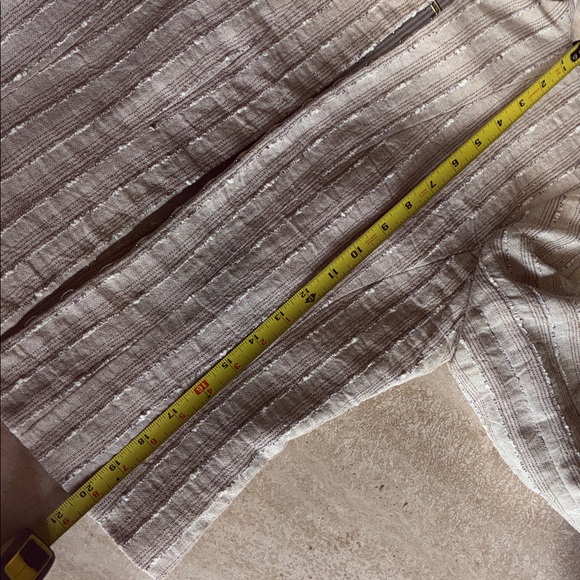 YIGAL AZROUEL Elegant Beige Women's Jacket, Nubby Linen Blend, Hook Eye Front. 6 - Picture 13 of 15